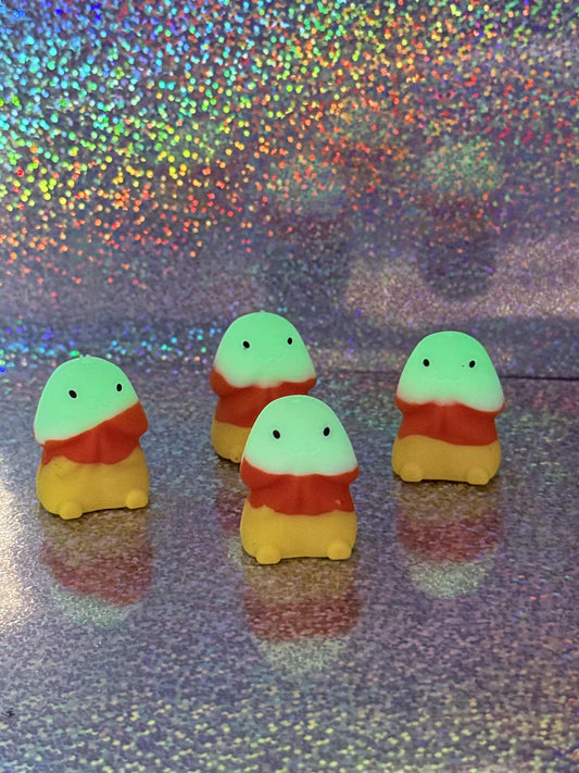 Glowing Candy Corn Peen Magnet/Minder