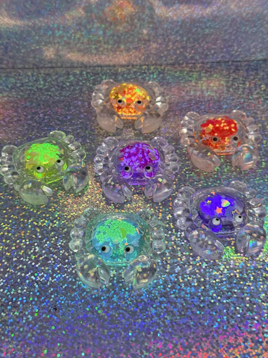 glowing glitter belly crab magnet/minder