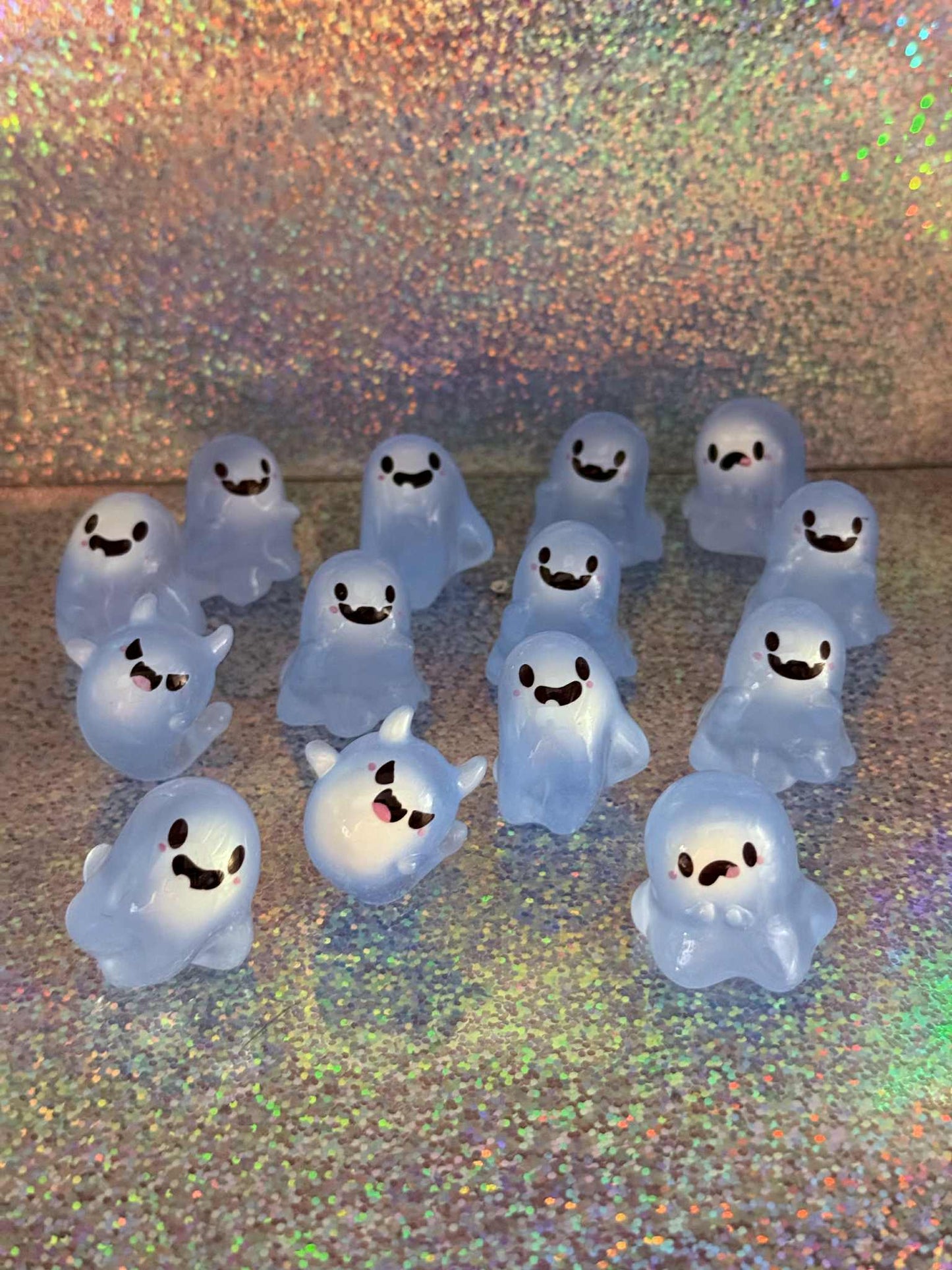 Resin Glowing Ghosties magnets