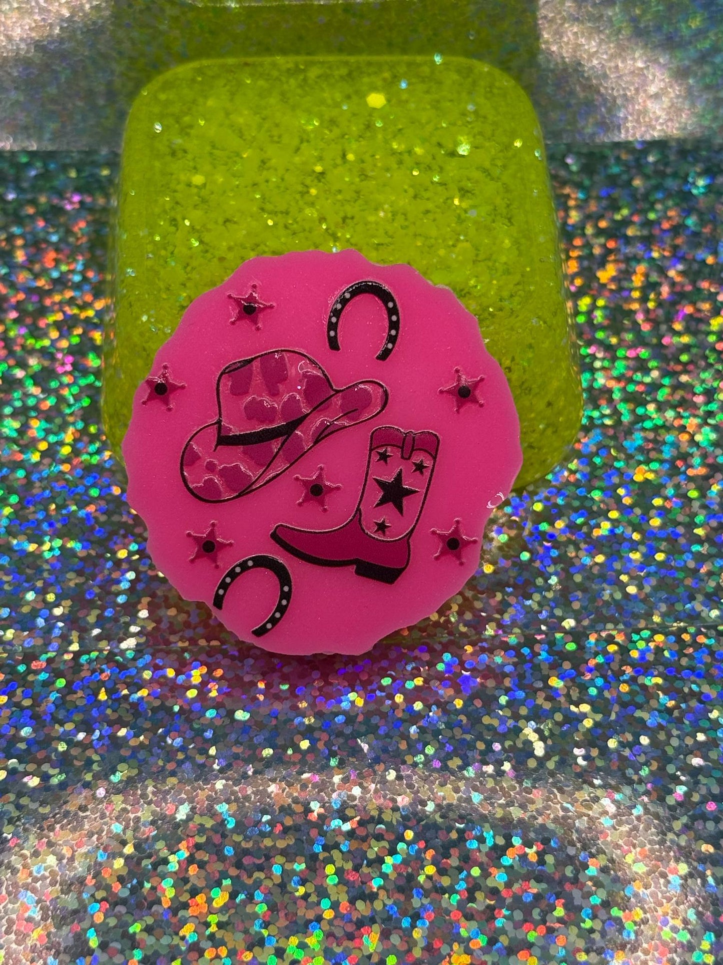 Cowgirl Magnet/Minder