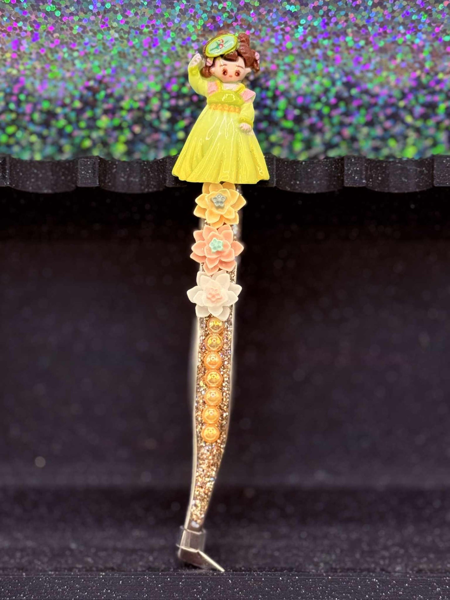 Yellow Dress PuttyPro DP Tweezers