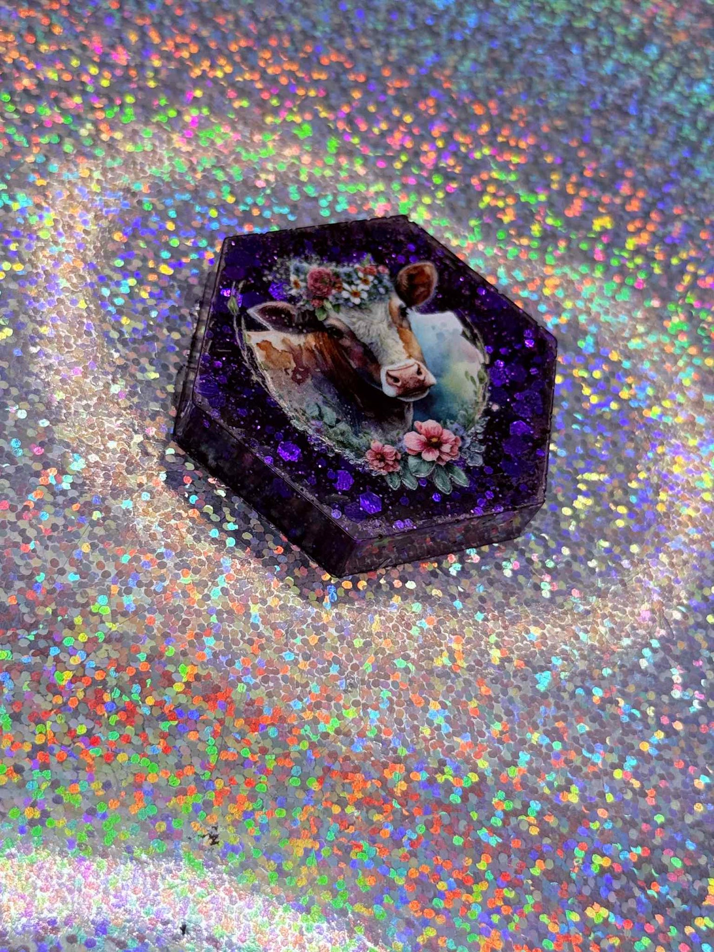 cow resin magnet/minder