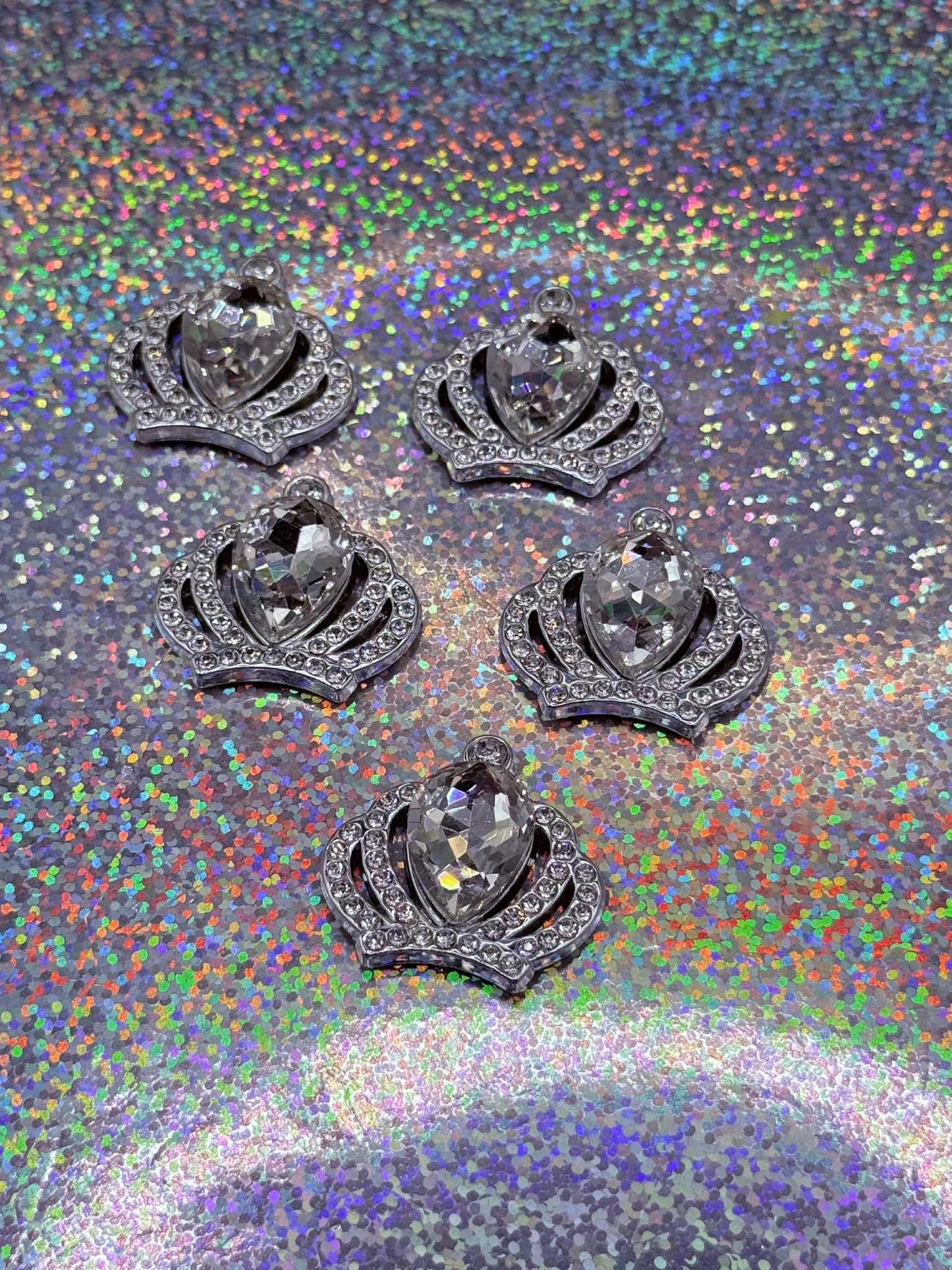 diamond crown magnet/minder