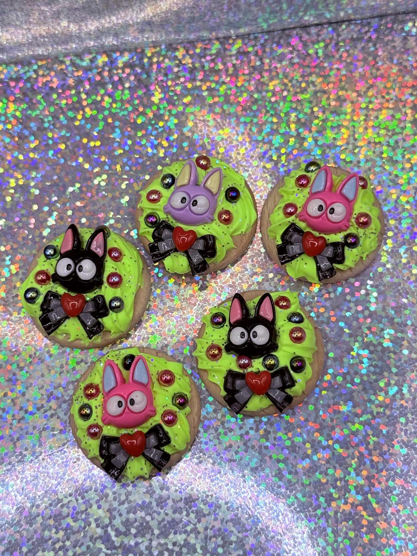 Cream Glue Magnets