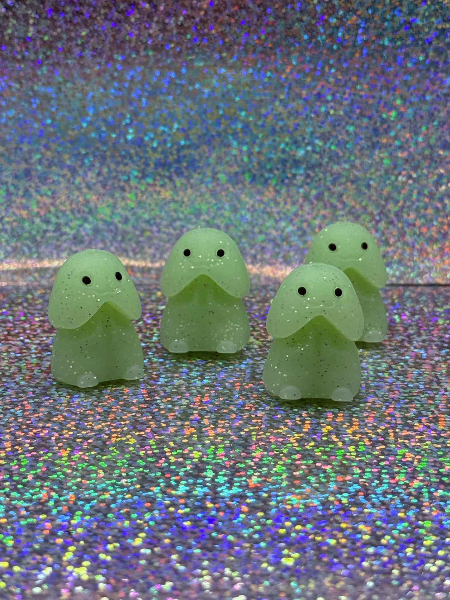 Alien Glitter Green Peen Magnet/Minder