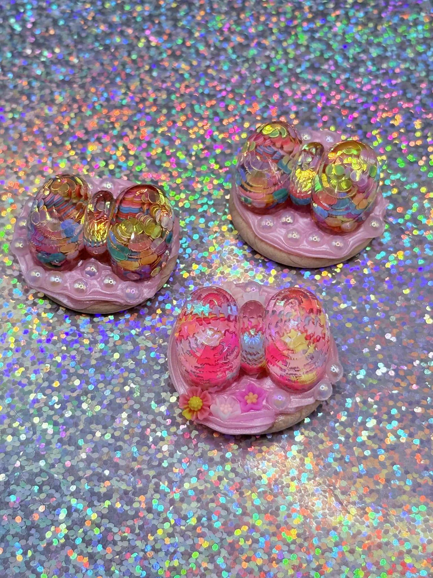 Cream Glue Magnets