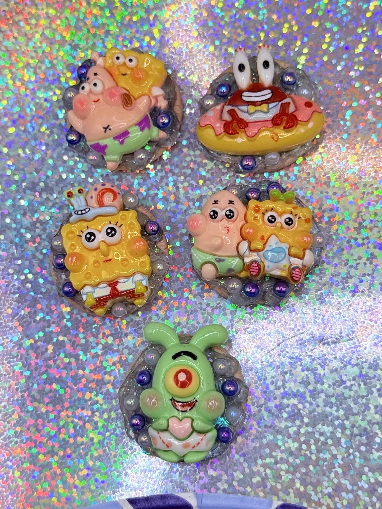 Cream Glue Magnets