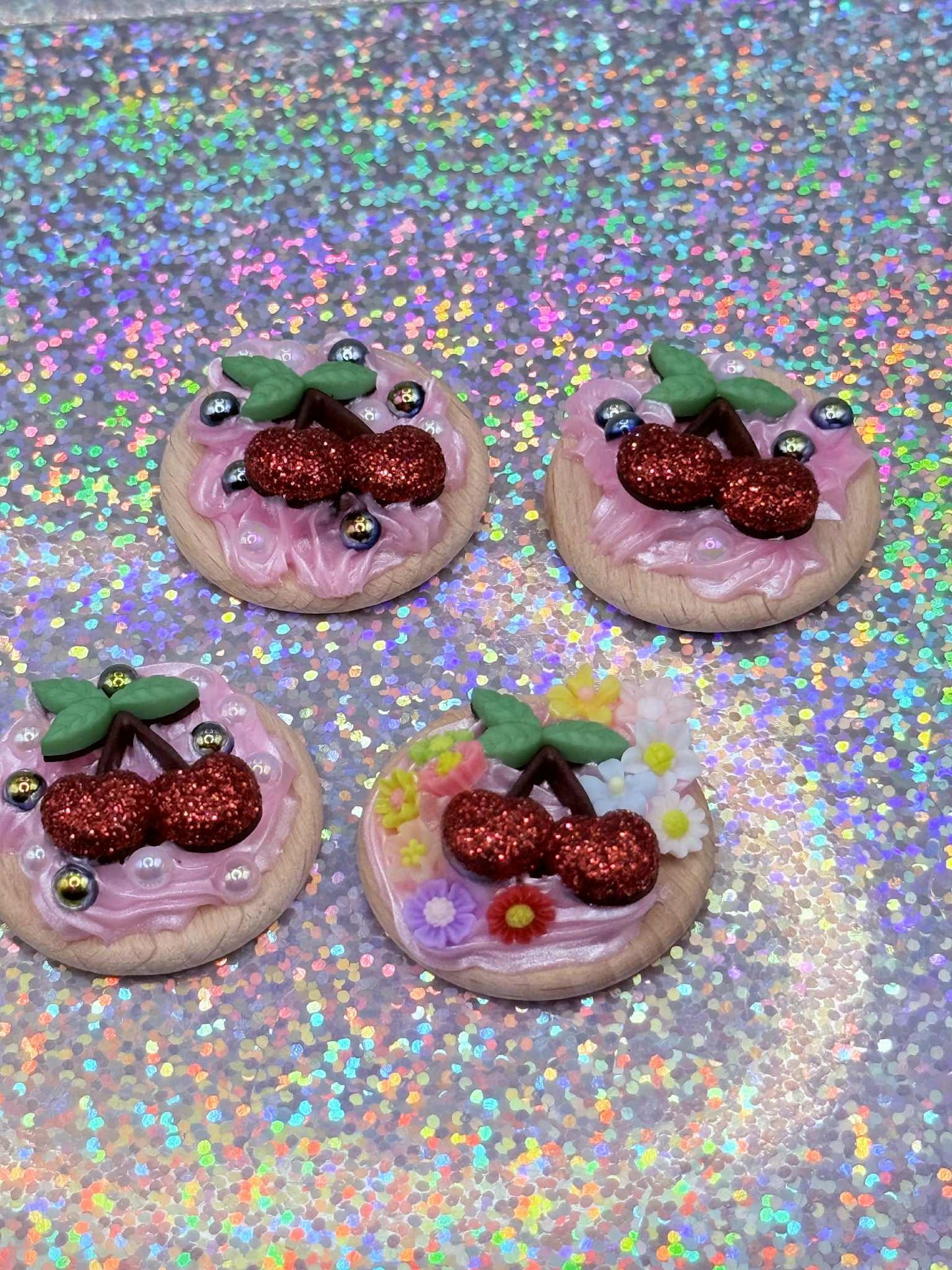 Cream Glue Magnets