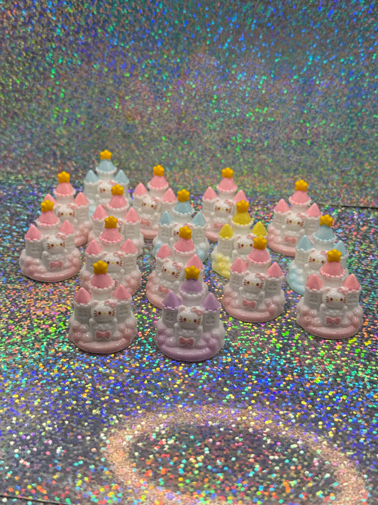 Hell0 Kitty Castle Magnets/Minders