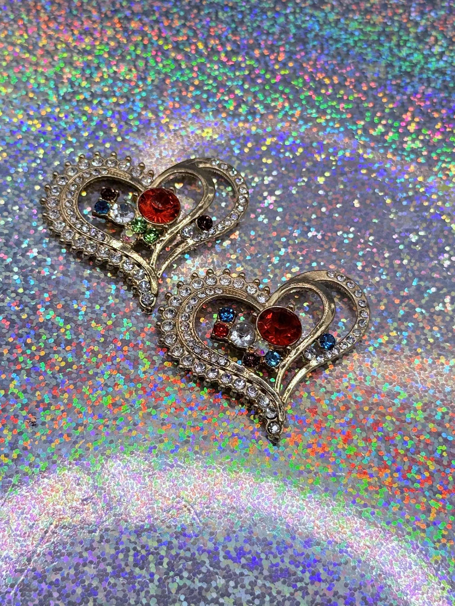 rainbow rhinestone heart magnet/minder